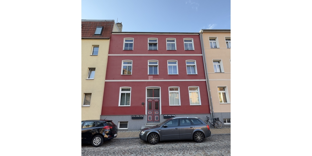 Strassenfront
