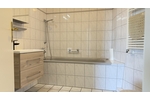 Repräsentatives Wohnen am Schlossgarten: Frisch renoviert & voller Wärme - Etagenwohnung Schwerin Feldstadt | Angebot:26828118